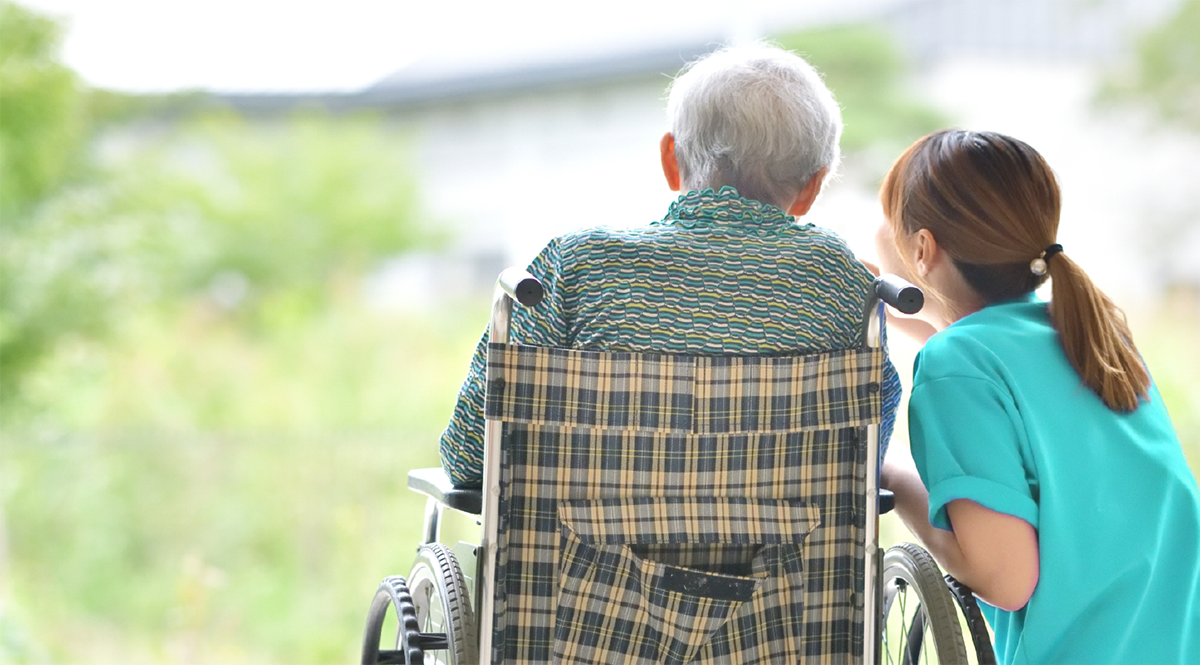 What Happens if Foreign Caregivers Become Seriously Ill? Government to Provide Employers with Assistance! What Happens if Foreign Caregivers Become Seriously Ill? Government to Provide Employers with Assistance!