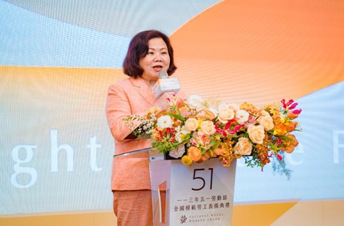 Former Minister of Labor Hsu Ming-chun delivered a speech at the "2024 Labor Day National Model Worker Award Ceremony