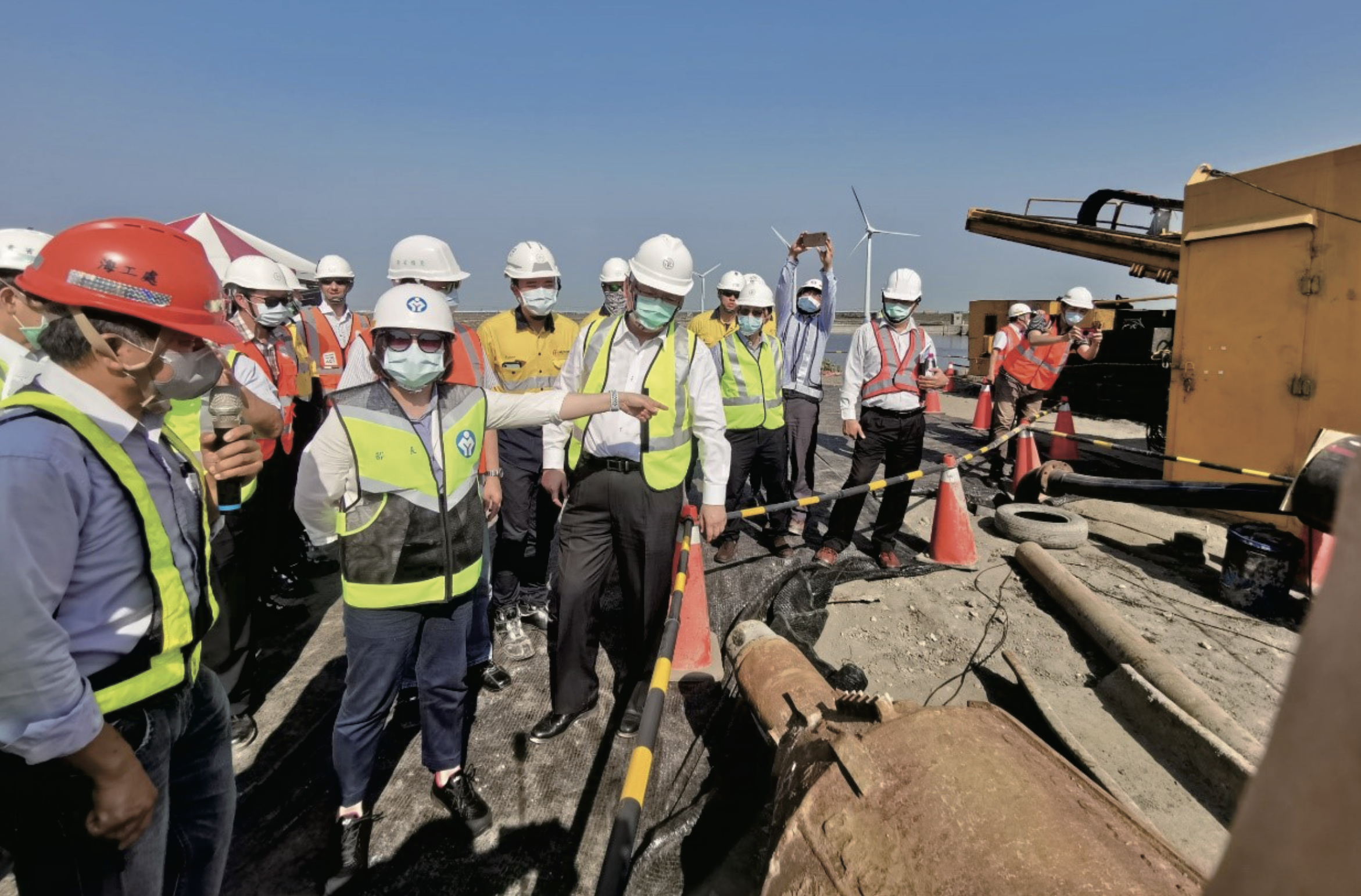 Labor Minister Hsu Ming-Chun Leads Team to Jointly Examine Offshore Wind Farm Projects to Ensure Industrial Safety and Assist in the Smooth Implementation of National Green Energy Policy